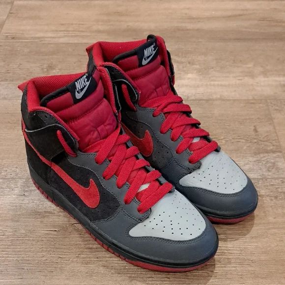 Sold On DP Nike Dunk High Gray 317982-062 Red Suede 2008 Rare Black Bred Mens 9 - Picture 1 of 8